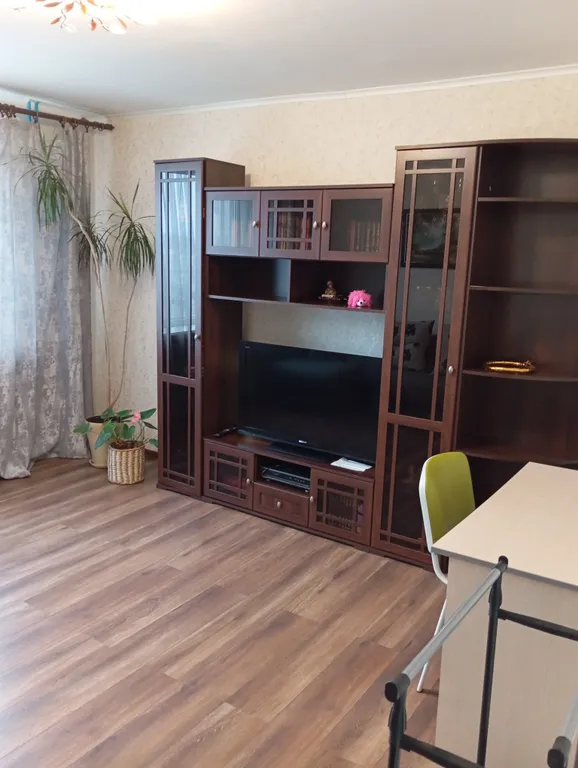 Просторная двухкомнатная квартира в центре Как дома — аренда посуточно в Калининград