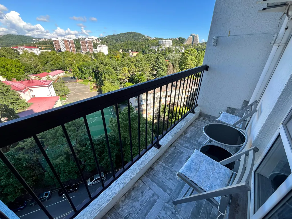 Апартаменты с видом на горы с балконом