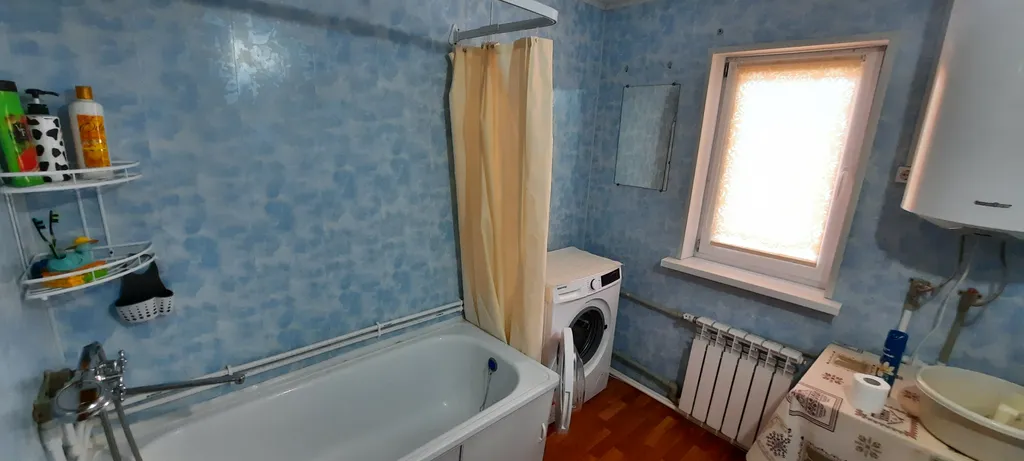 Уютный домик рядом с монастырем в самом центре