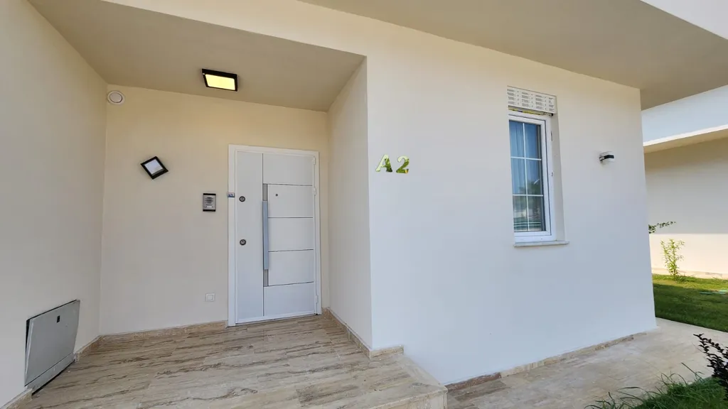 Новая вилла с 3-спальнями и видом на горы