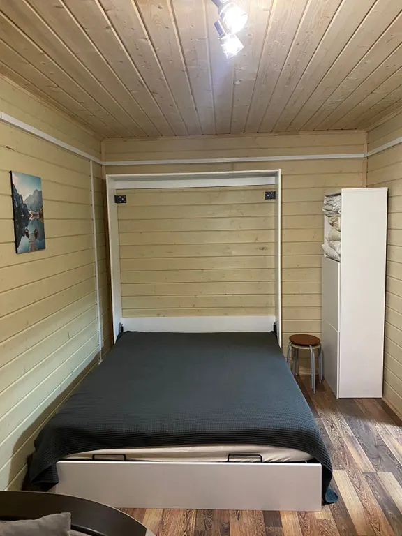 Домик в зоне парка Монрепо