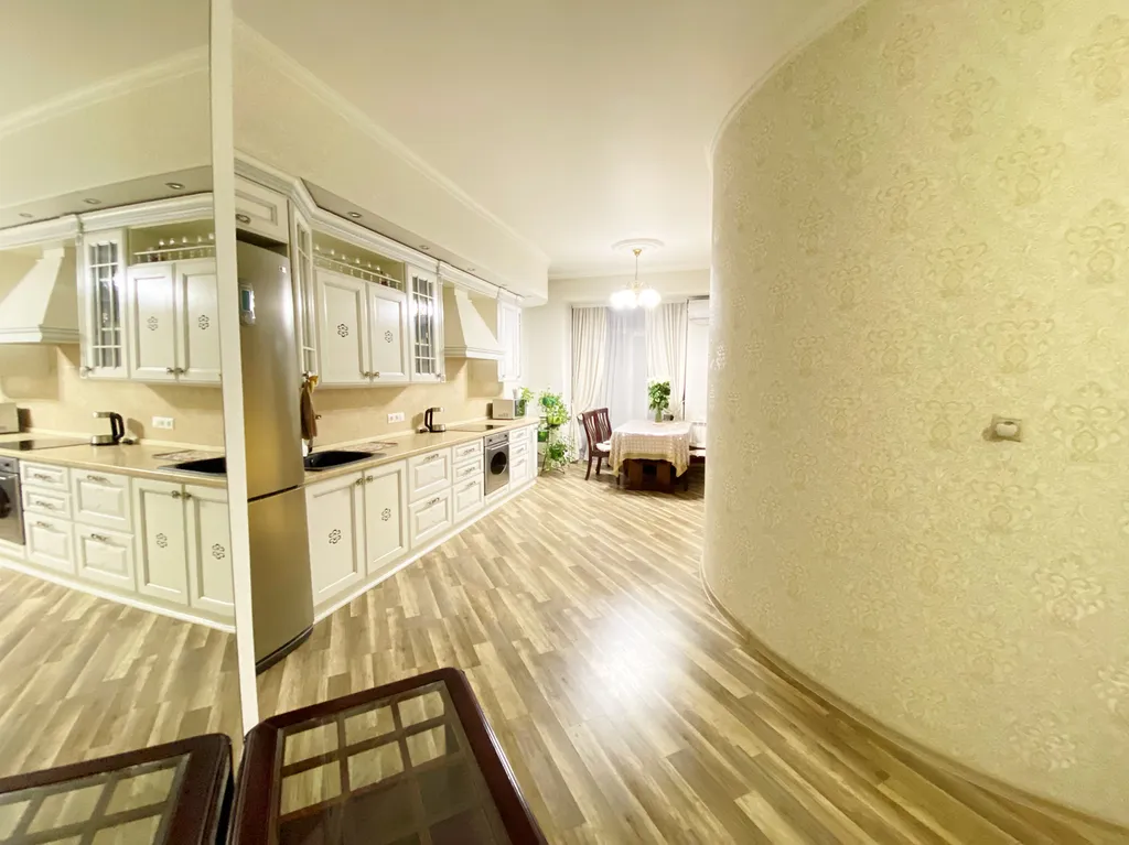 Квартира в элитном ЖК в самом центре города с шикарным видом на море