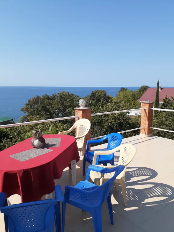 Коттедж Дом на море с уникальным интерьером — Зубова Щель