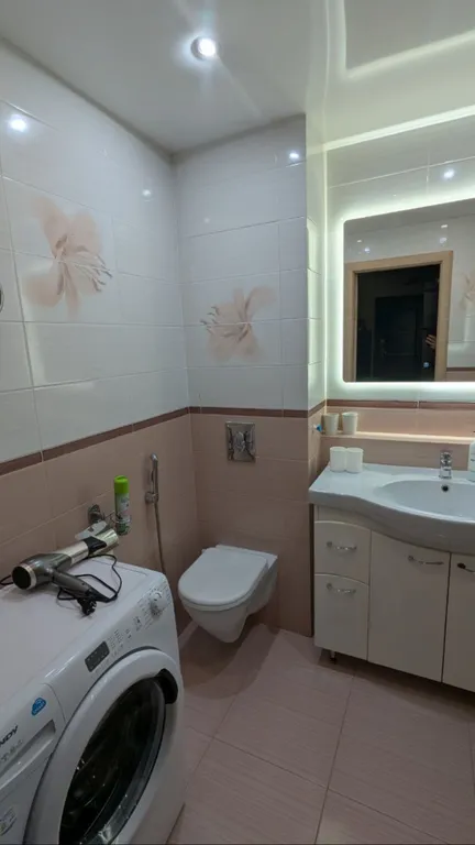 Двухкомнатная квартира недалеко от центра города