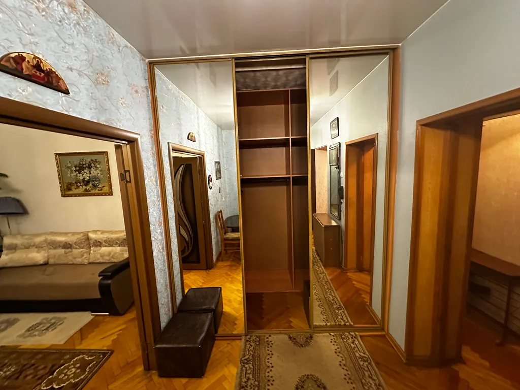 Апартаменты Солнечные дали в 5 минутах от озера