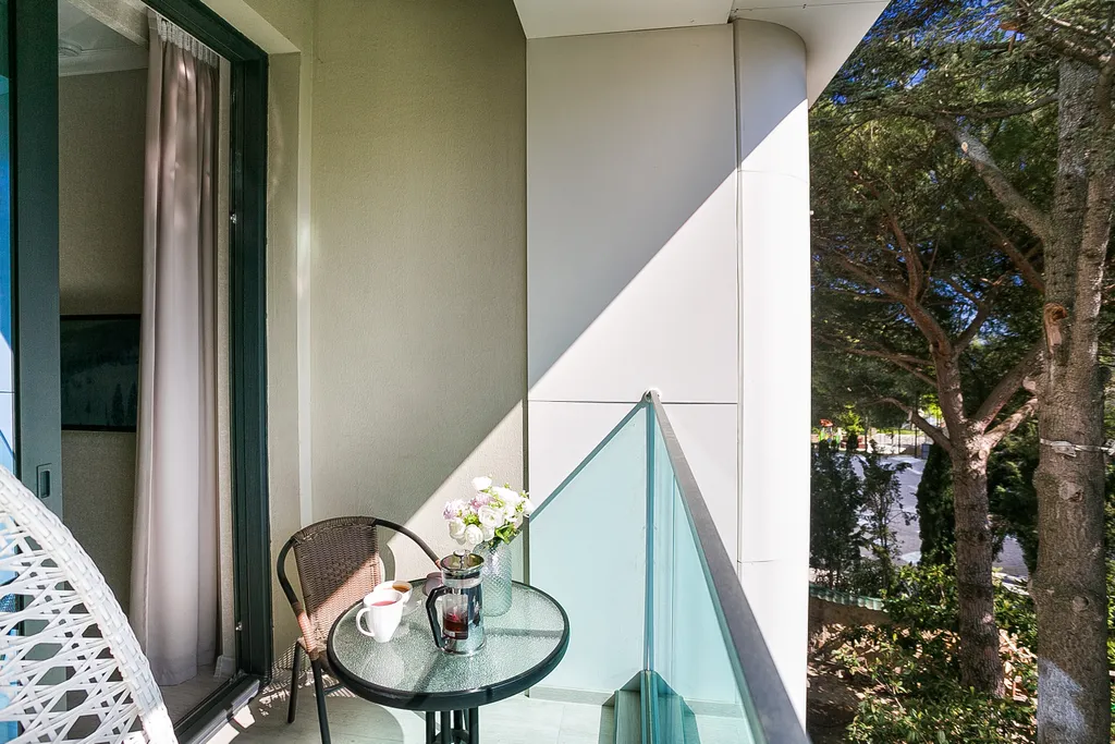 Нежность дополнительное место для пятого гостя