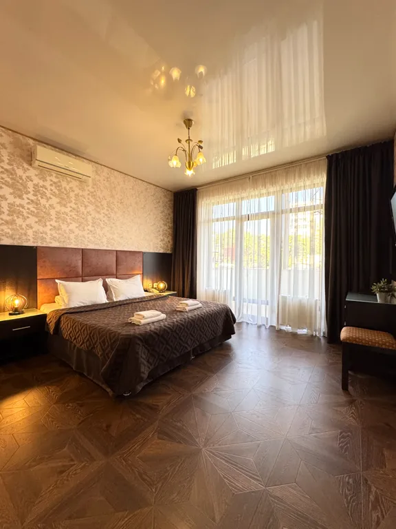 Квартира 2-комнатная Квартира — Геленджик