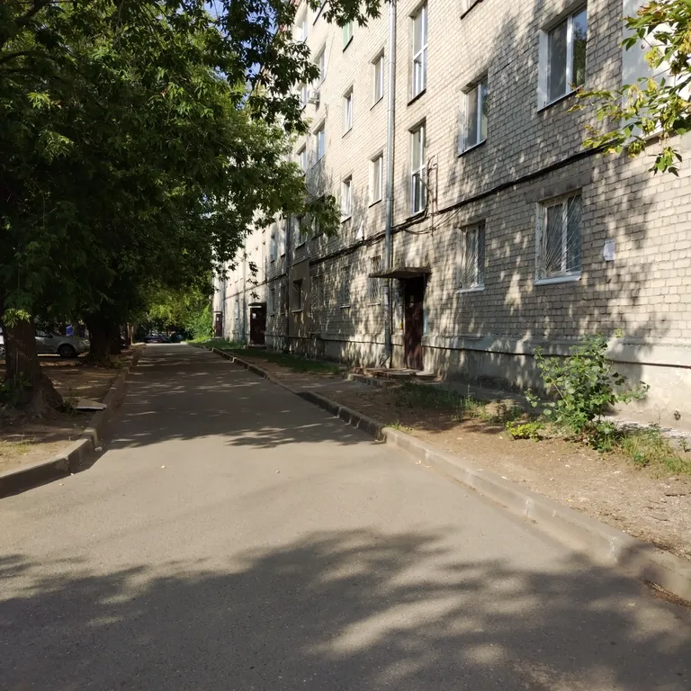 Квартира Квартира Гостинка 13кв.м рядом с метро Яшлек. До центра 2 станции на ме — Казань