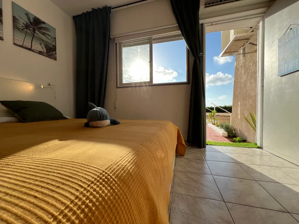 GW014 Студия с бассейном с видом на море (Gugel Waves Nahariya)