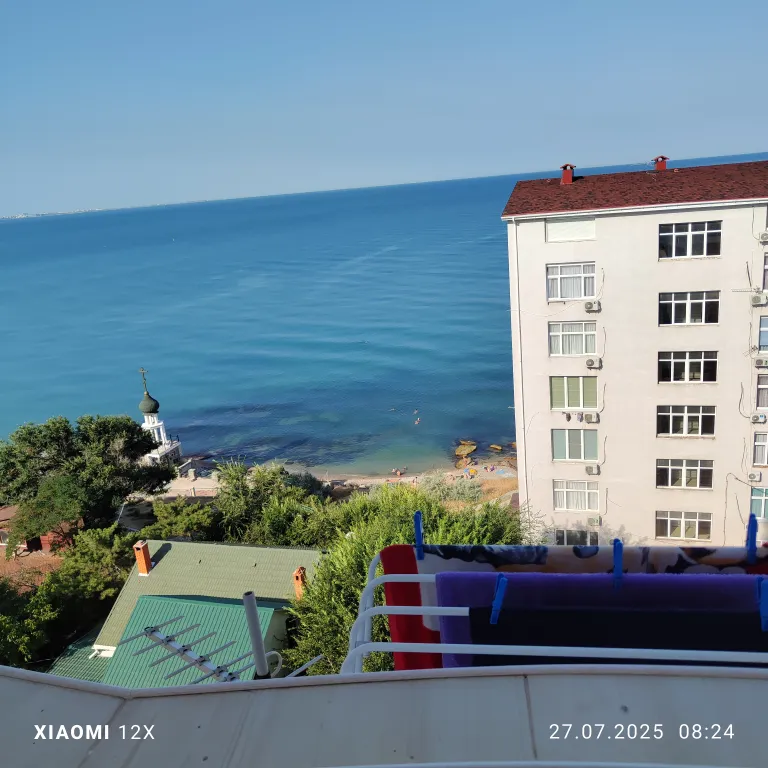 Двухуровневые видовые апартаменты у моря