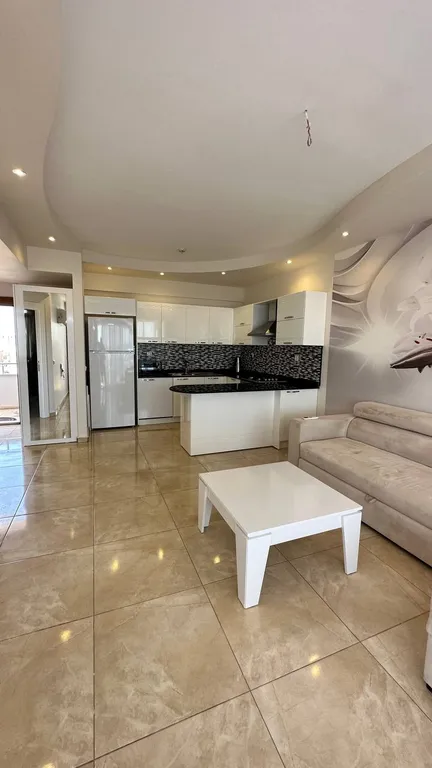 Квартира на Средиземном море с бассейном и горками