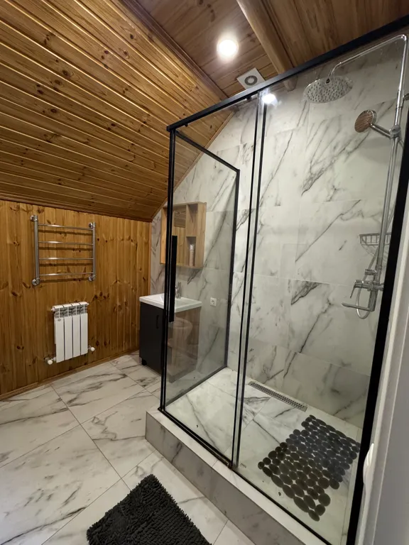 Дом 300 метров у озера