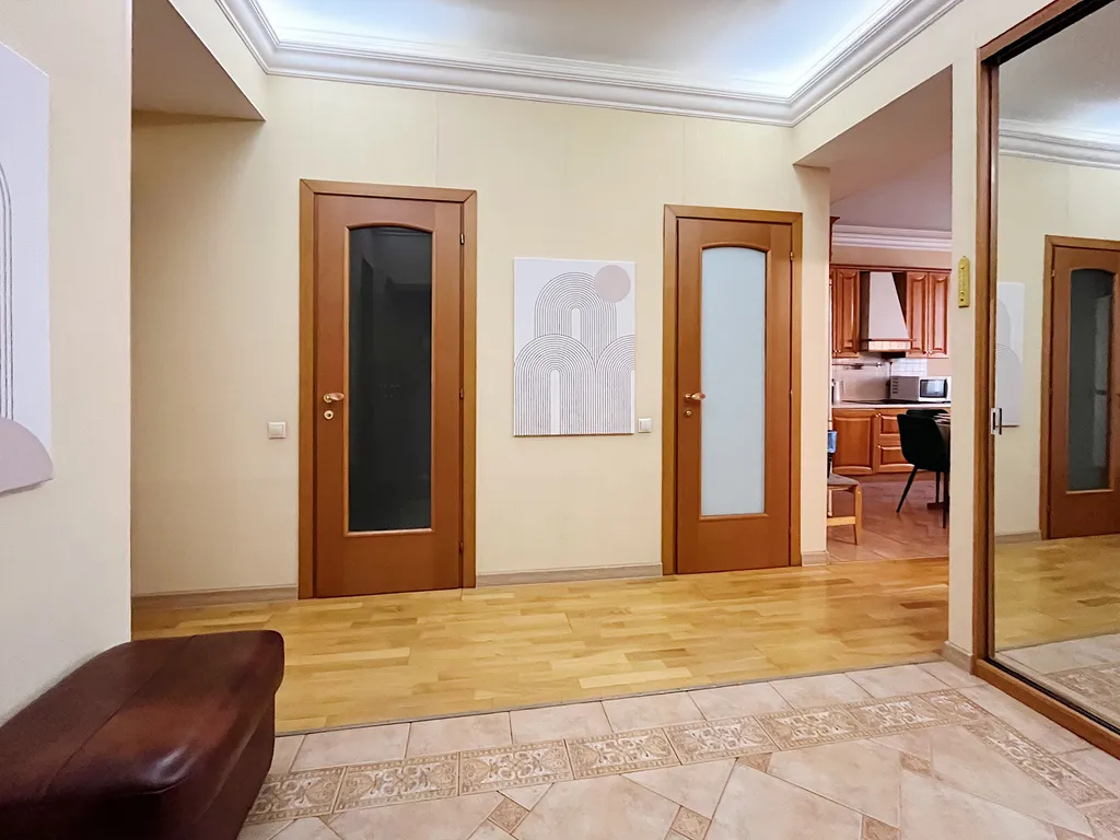 Квартира Большие апартаменты у Кремля с видом на Тверскую — Москва