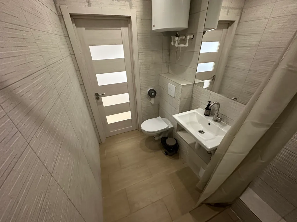 Двухэтажные апартаменты с балконом Столица 2313