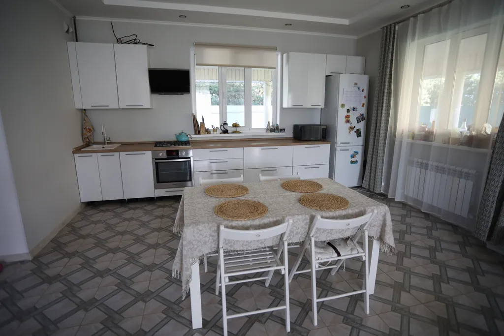 Aerograd Guest House