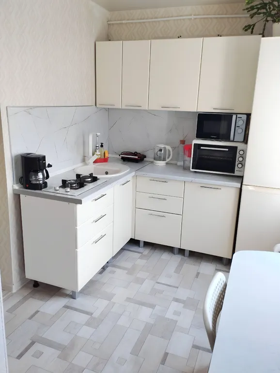 Отличная квартира в центре — аренда посуточно в Губаха