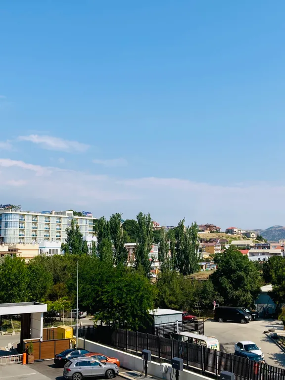 Апартаменты Sun & Atlas в Судаке в 30 м от моря с видом на горы