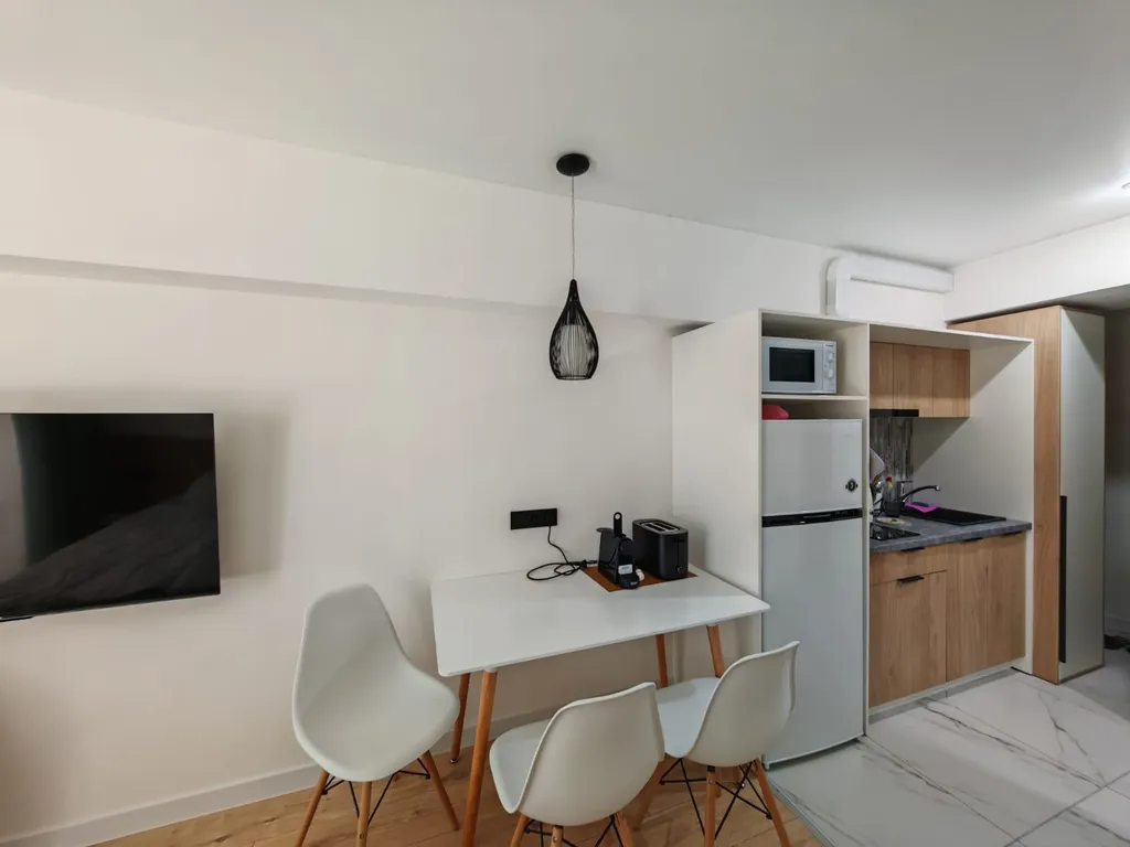 Уютные апартаменты для двоих рядом с морем