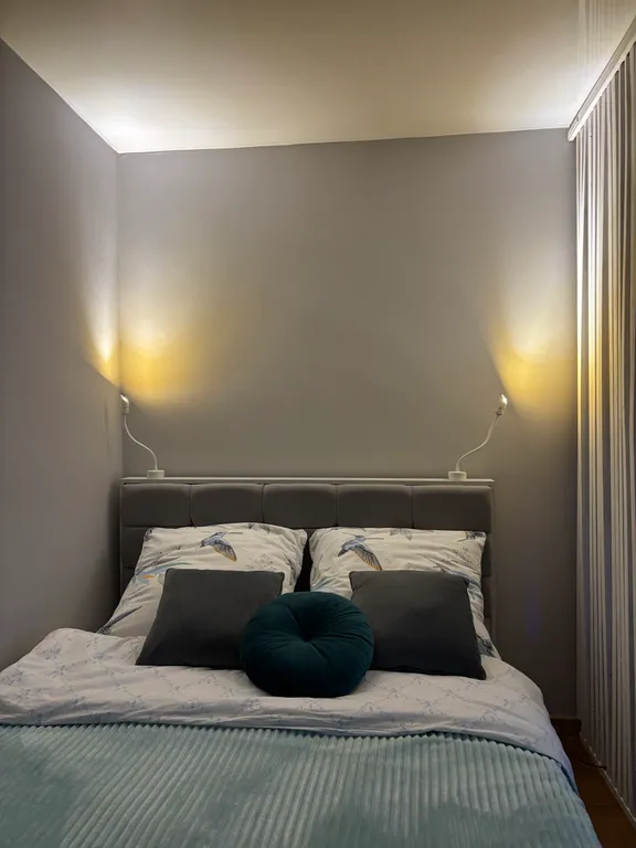 Уютная студия с видом на лес