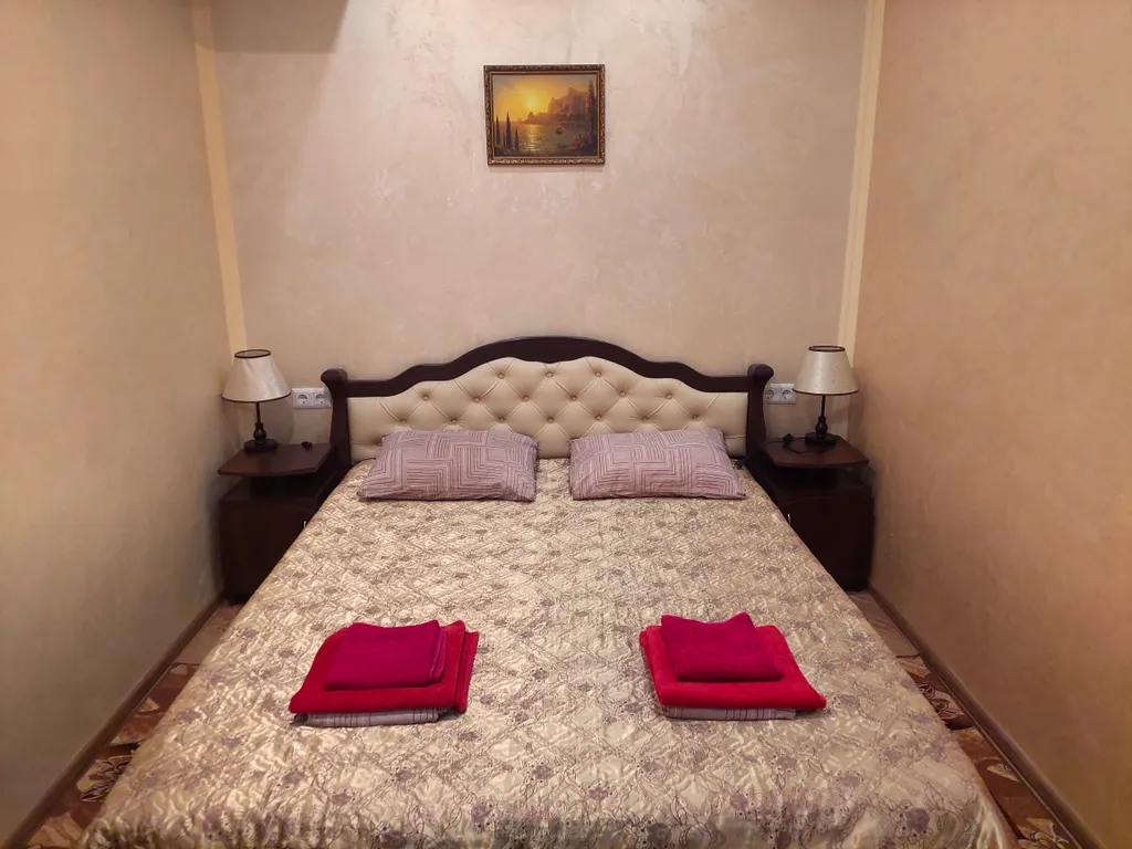 Апартаменты Феодосийский залив (двухкомнатные апартаменты 3)