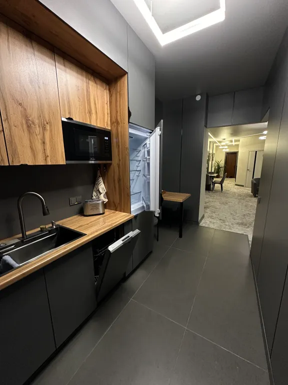 3-комнатная Квартира