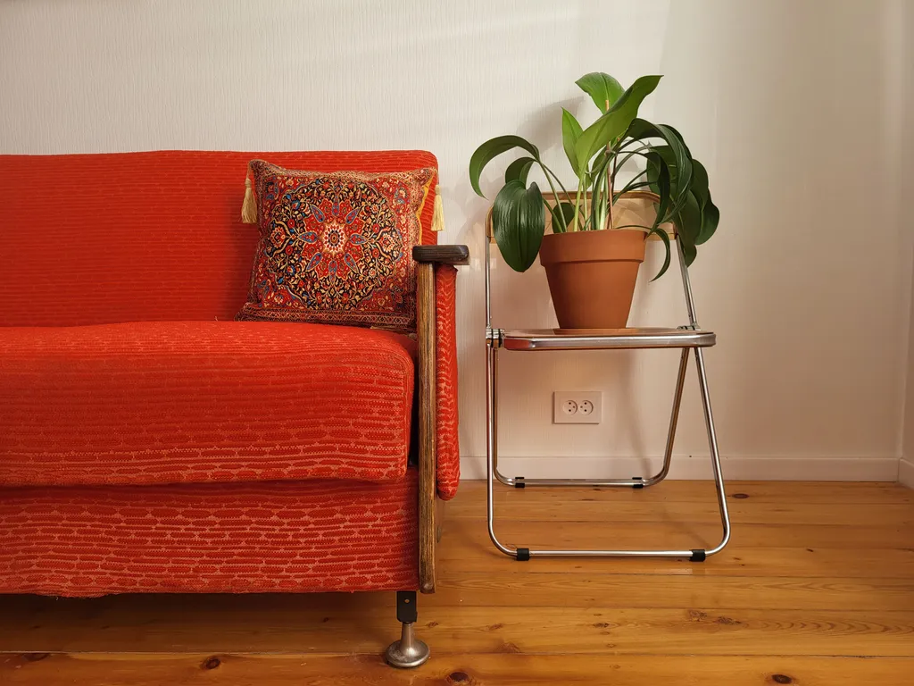 Квартира с видом на реку и горы