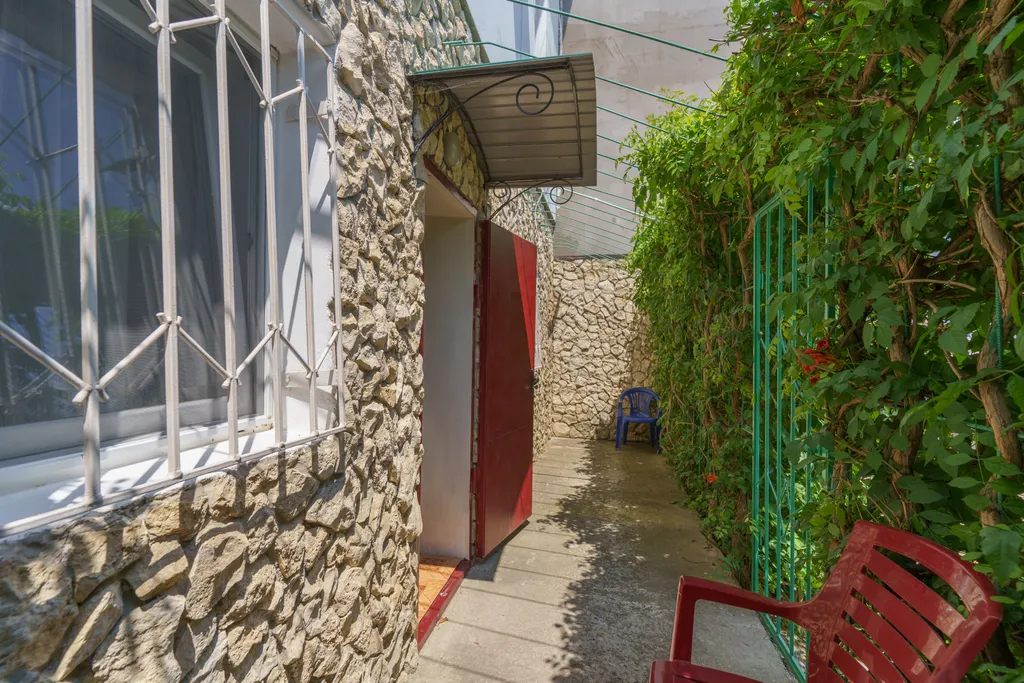 Апартаменты для семьи, 4 спальных места, кухня, санузел разд. внутри