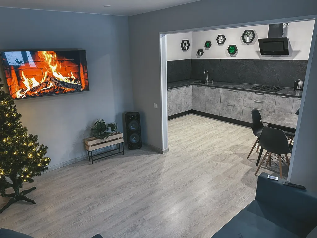 Коттедж Коттедж для загородного отдыха — Тельмана