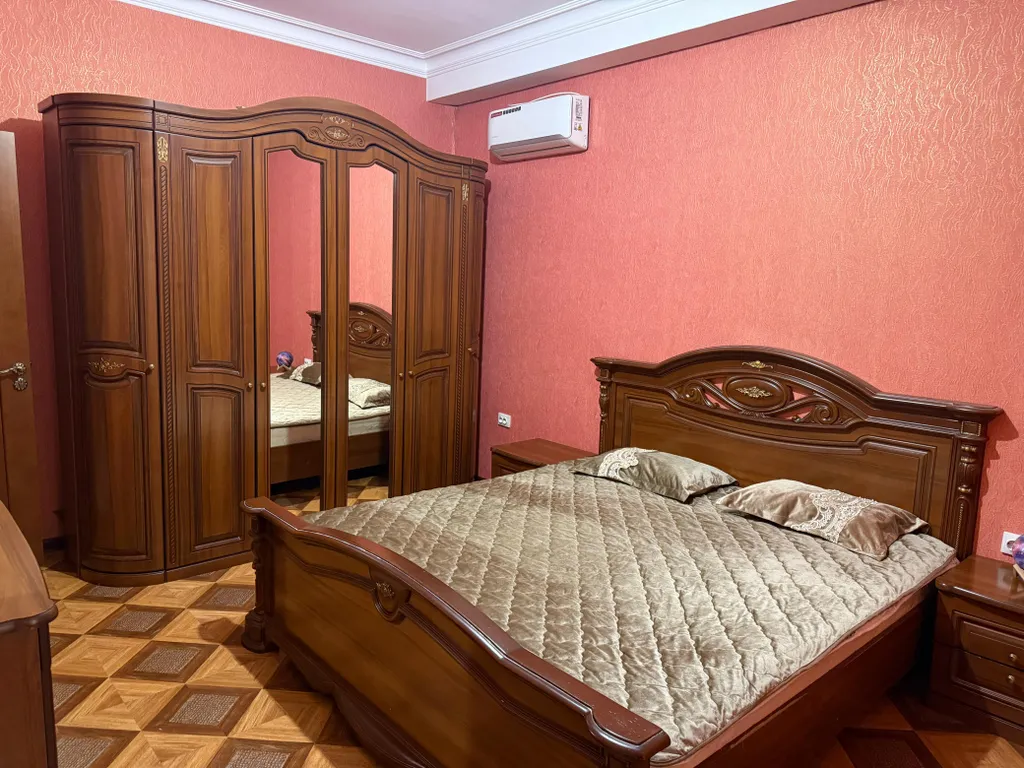 2-комнатная квартира после ремонта с удачной локацией для туристов