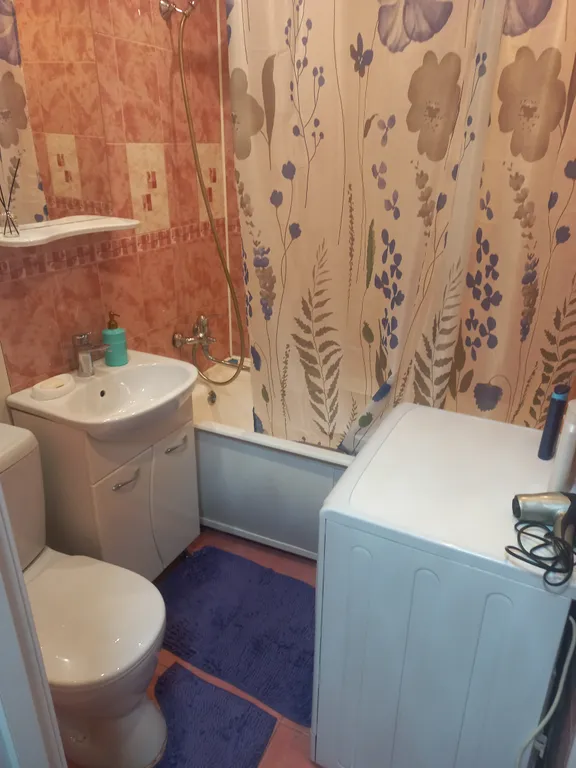 Чистая уютная квартира рядом с аэропортом Толмочева