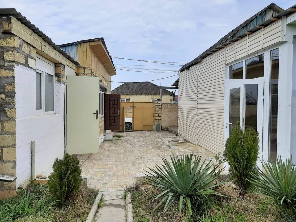 Райская дача на берегу Каспийского моря