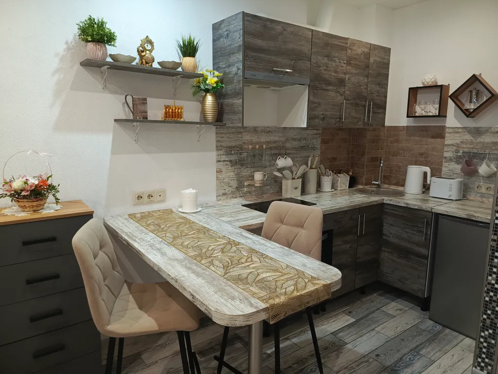 Студия с панорамным окном в Сириусе