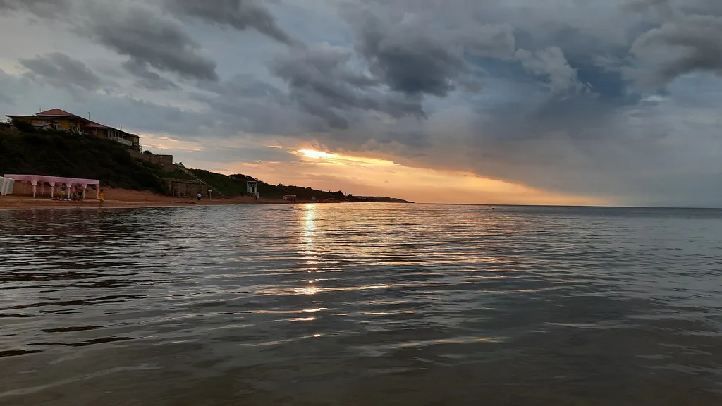 Квартира 1-комнатная Квартира — Кучугуры