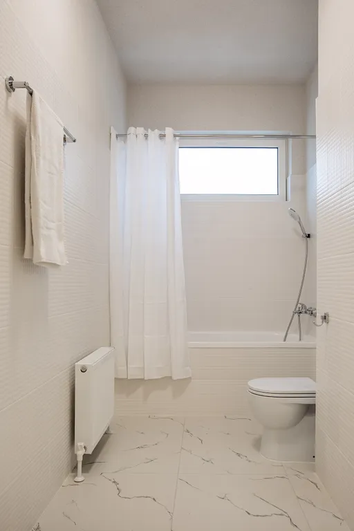 Таунхаус в свежем ветре