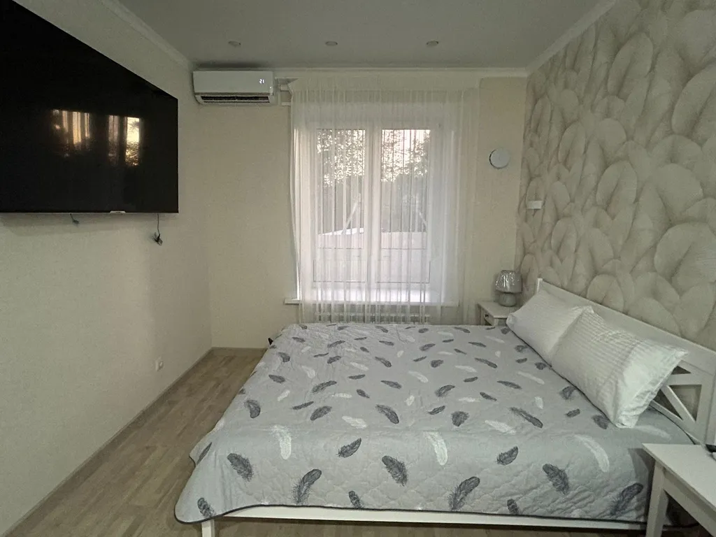 Новая уютная квартира недалеко от центра города