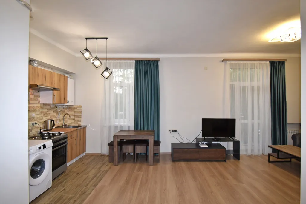 Уютная двухкомнатная квартира в центре города