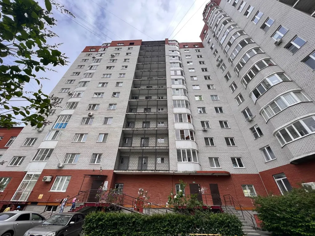 Квартира Уютная светлая студия, центр, ТЦ Вояж, парковка, кафе, аквапарк источник — Тюмень