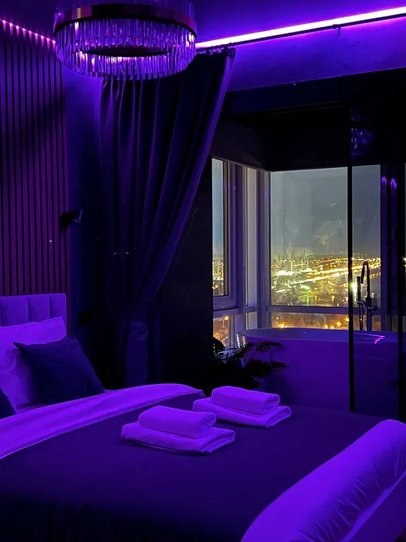 Видовая квартира с панорамой на город и Ангару