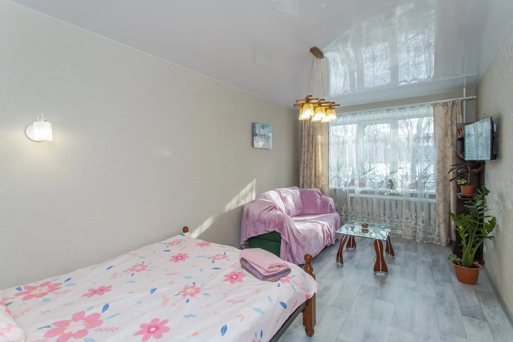 Квартира в центре — аренда посуточно в Артём