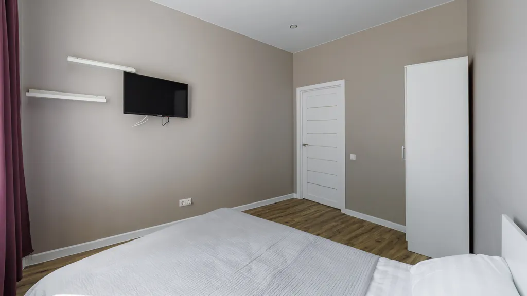 Квартира Квартира Апартамент, три изолированные спальни и кухня-гостиная — Екатеринбург