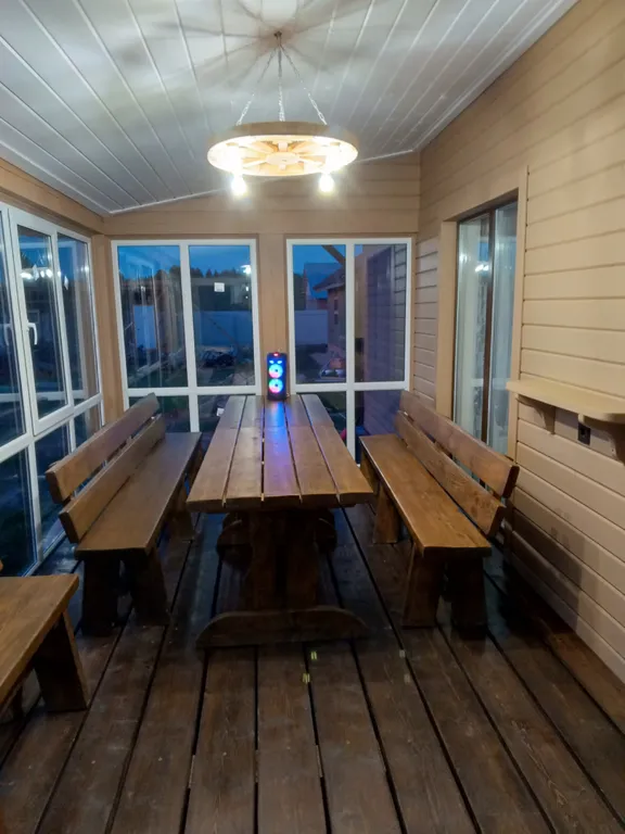 Новый дом-баня с беседками у леса