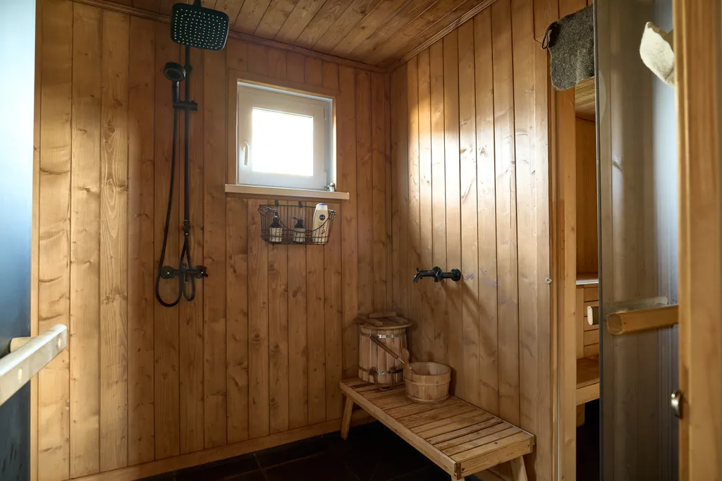 Дом и баня недалеко от города|Петергоф