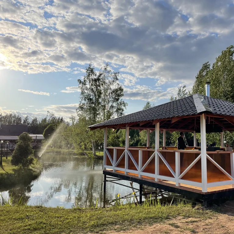 Уютный коттедж в стиле A-Frame