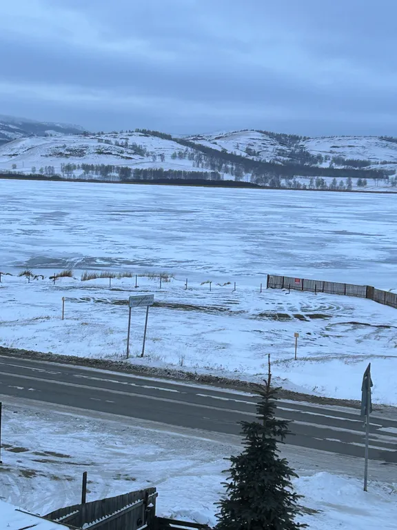 Уютная квартира с видом на озеро