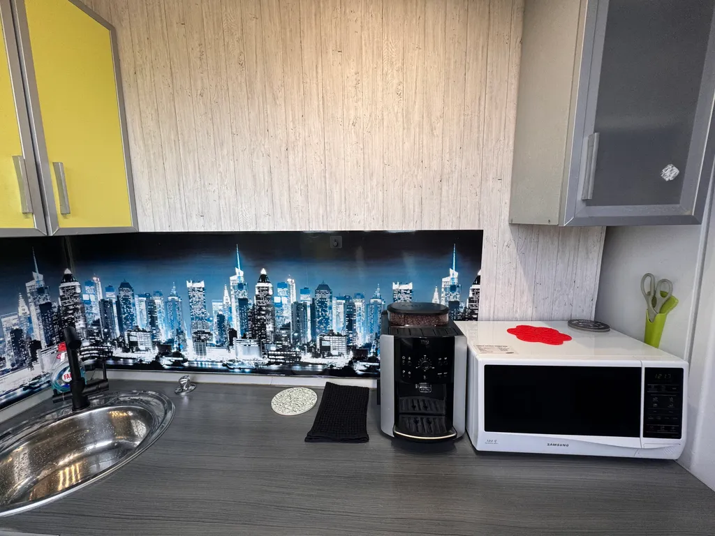 Уютная студия около Bigwood с PlayStation