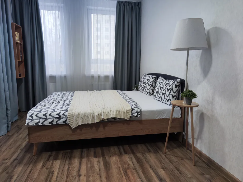 Квартира рядом с УДС Молот