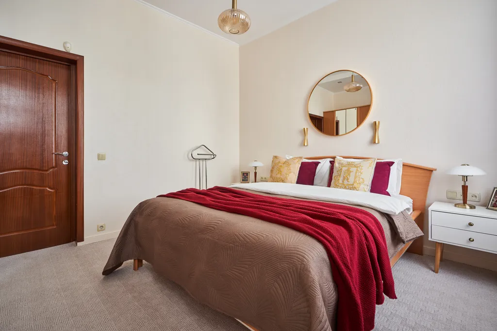 Квартира 4-комнатная квартира с дизайнерским ремонтом на Чистых Прудах — Москва