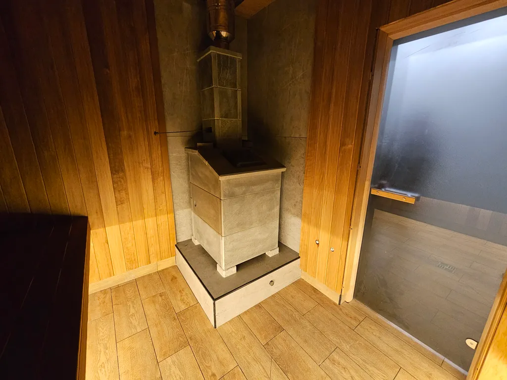 Дом с баней и камином для большой компании