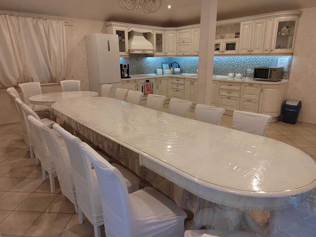 10-комнатный Дом