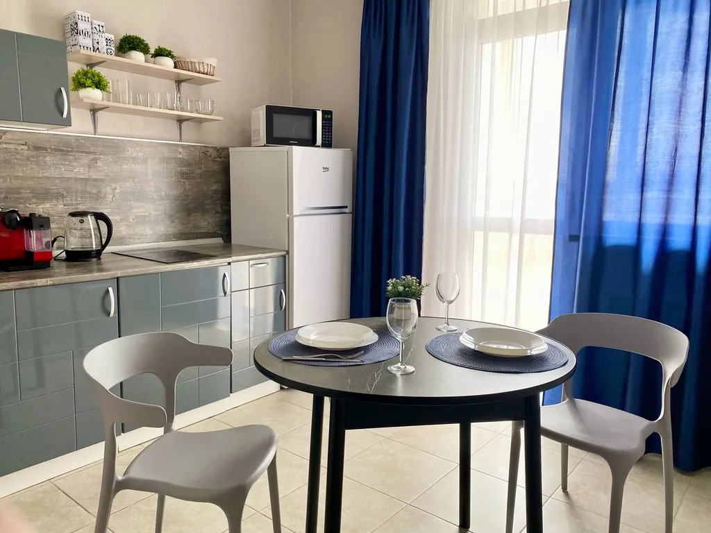 Видовая квартира на берегу Иртыша в центре